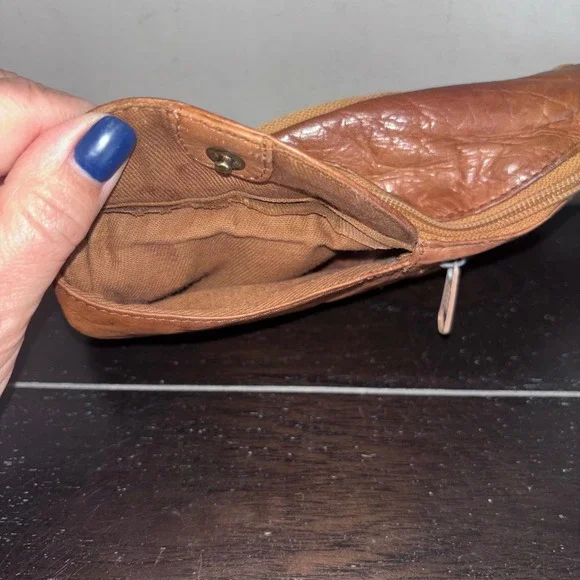 Genuine Leather Fanny Pack | Bum Bag | Cross Body | BOSS | Adjustable Strap - Picture 6 of 10